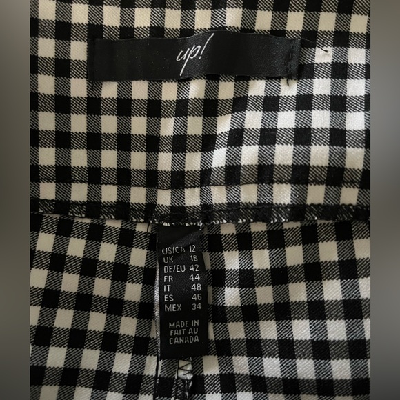 Up! Black and white pull on spring/summer/fall pants. NWOT - Picture 3 of 5